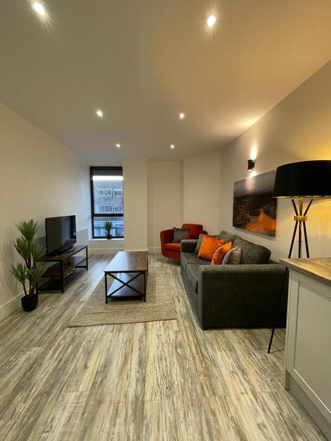 Kingsbridge Point - Cosy One Bed Apartments Near Town Centre, Swindon Bagian luar foto