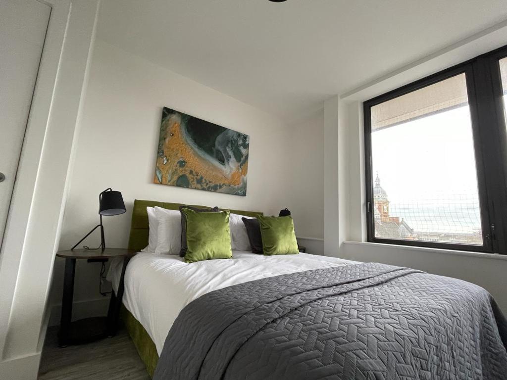 Kingsbridge Point - Cosy One Bed Apartments Near Town Centre, Swindon Bagian luar foto