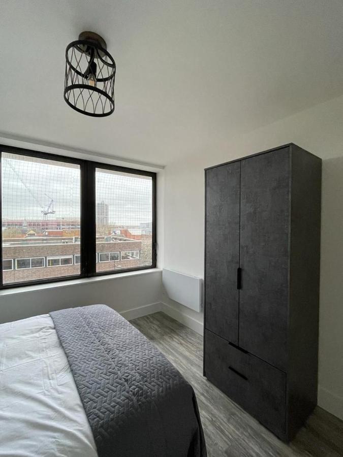 Kingsbridge Point - Cosy One Bed Apartments Near Town Centre, Swindon Bagian luar foto