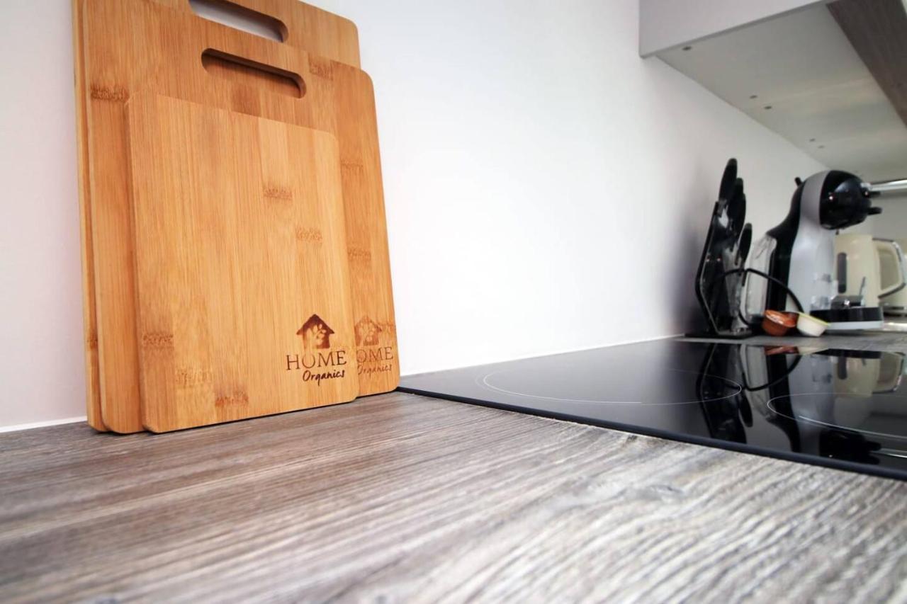 Kingsbridge Point - Cosy One Bed Apartments Near Town Centre, Swindon Bagian luar foto